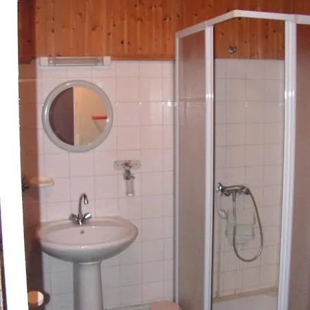 Le Puy Babin Familiales A La Ferme