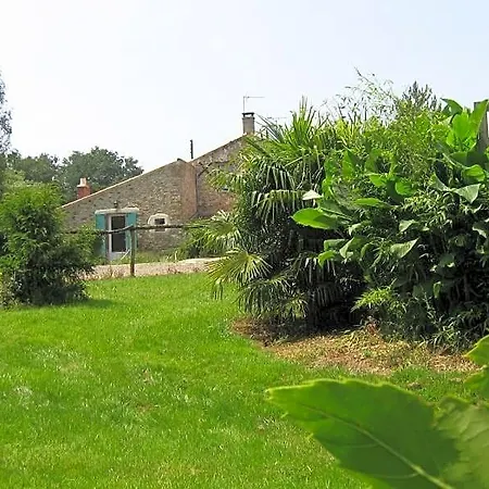 Le Puy Babin Familiales A La Ferme Frühstückspension Saint-Mathurin (Vendee)