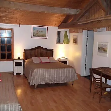 Le Puy Babin Familiales A La Ferme 3*