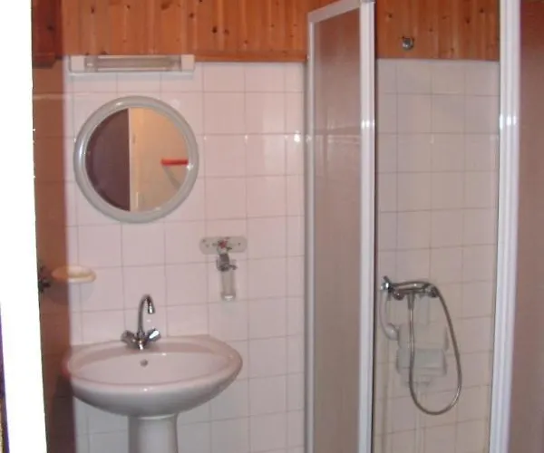 Le Puy Babin Familiales A La Ferme