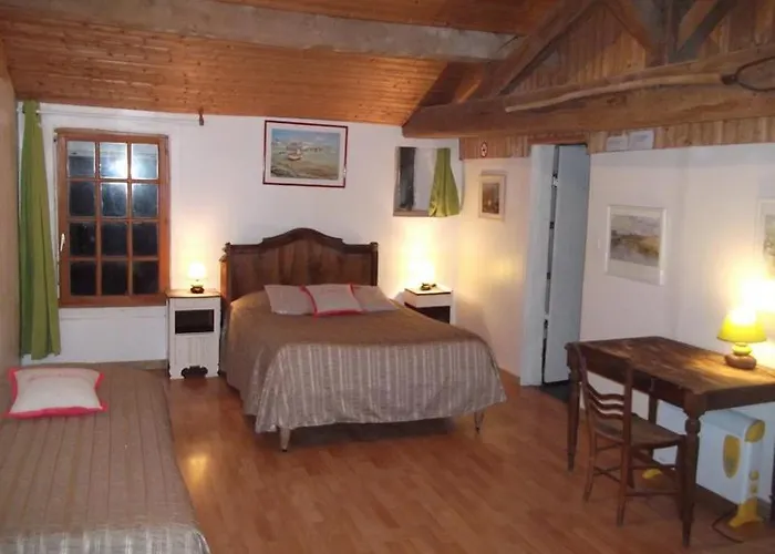 Le Puy Babin Familiales A La Ferme Couette-café 3*